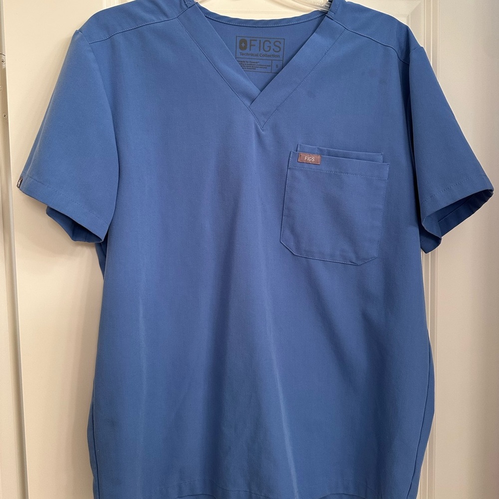 Men’s small figs scrubs set